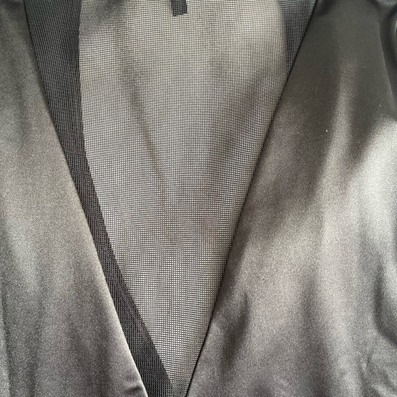 Black high-low Satin Mesh Fashion Top - Picture 10 of 15